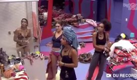 Big Brother Brasil 20 participante gostosa trocando de roupa